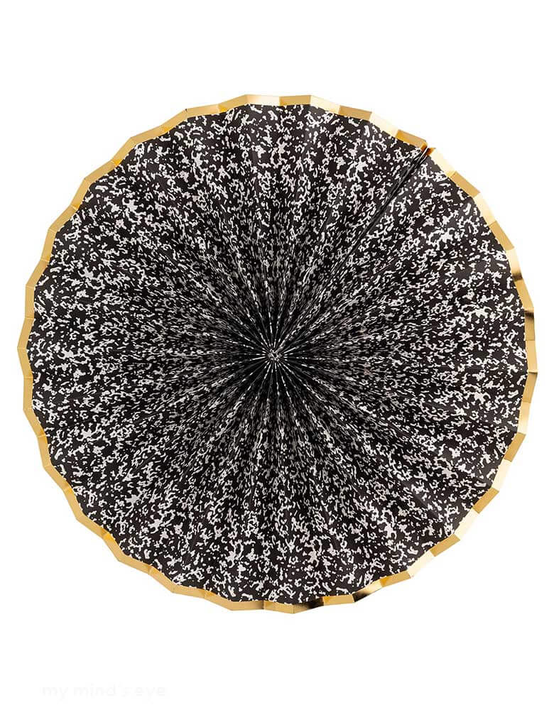 Momo Party's Back to School Fan Set by My Mind's Eye. Featuring various sizes of party fans of One 17", 11", 8" fans, two 14" fans in the design of composition notebook, pencil, apple, equation pattern and notebook, this fun and whimsical set includes an assortment of fans, perfect for decorating for a back to school party. Show off your unique style with this must-have fan set.