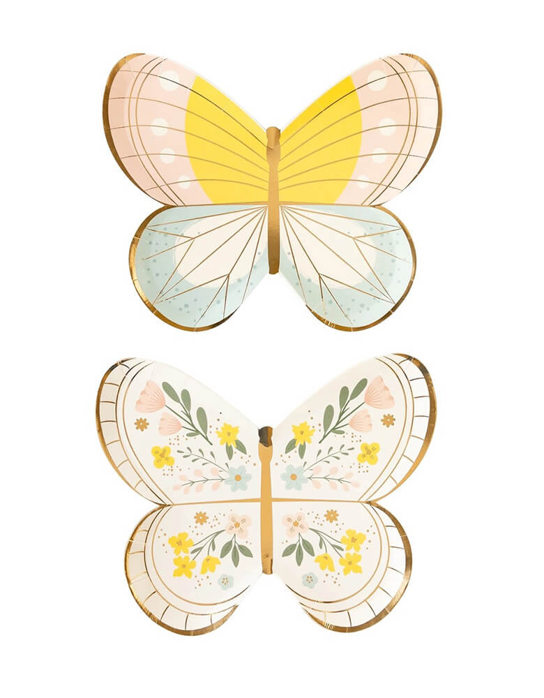 Momo Party's 10" Butterfly Plates by My Mind's Eye. Featuring delicate butterfly designs and subtle gold foil accents, these plates will elevate any occasion. Perfect for both casual and formal gatherings, these napkins are sure to bring a smile to your guests' faces.