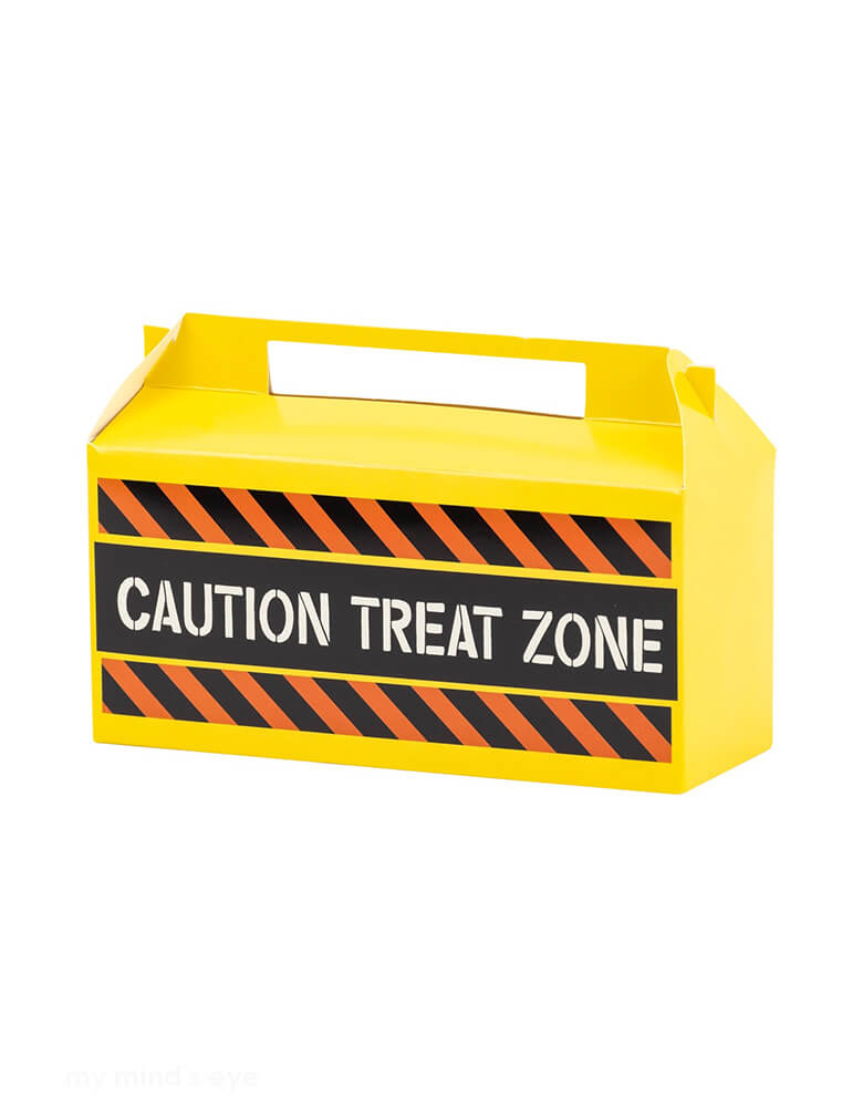 Momo Party's 7" x 2.5" x 5" Construction Toolbox Treat Container by My Mind's Eye. Surprise your little builders with these party favor treat boxes that look like construction toolboxes! Perfect for any construction-themed party, these containers add fun and excitement to any celebration. Fill with candies and toys for a complete party experience. Let's get construction party started!