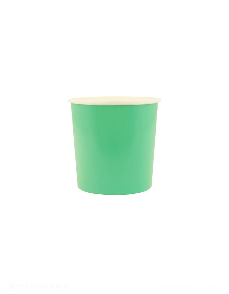 Momo Party's 9oz emerald green tumbler cups by Meri Meri. Comes in as set of 8 paper cups, these gorgeous cups are perfect for a garden party, baby shower, a new home get-together, or any birthday or family meal to celebrate being happy and healthy.