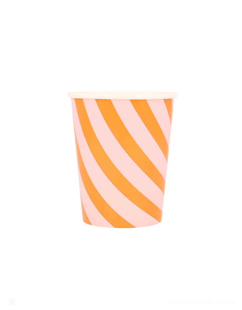 Momo Party's 9oz capacity orange and pink striped party cups by Meri Meri. With a mix of orange and pink, an on-trend color combination for Halloween. Your party guests will love drinks served in these cheerful striped cups. They're perfect for a girly pink Halloween party!