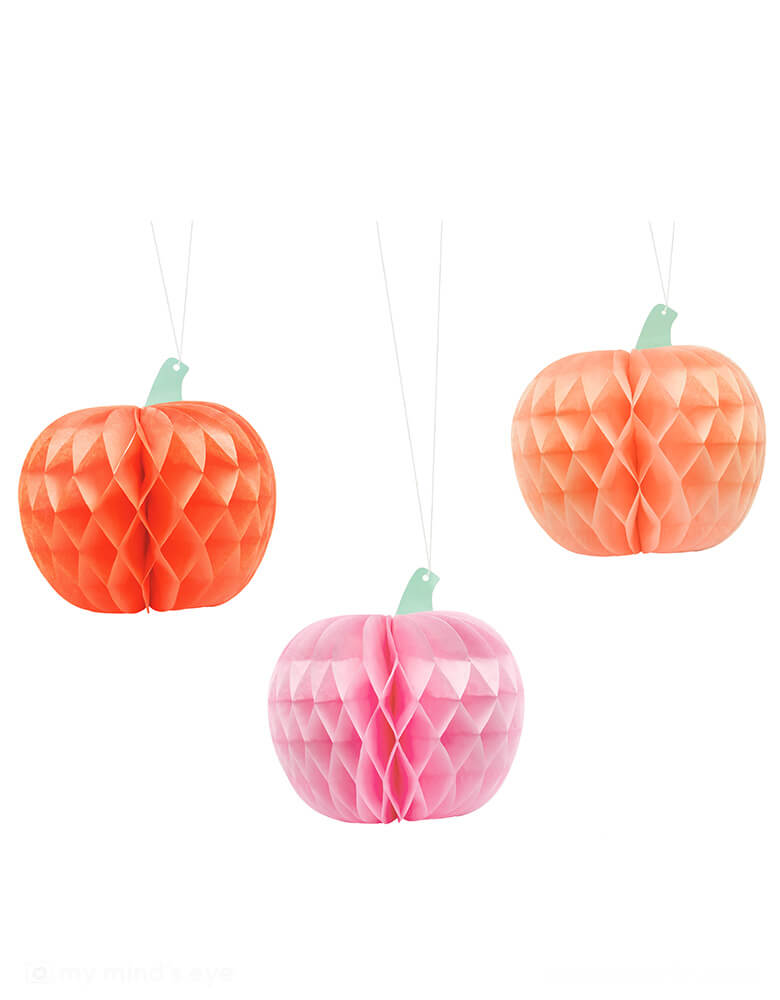 Momo Party's 9.5" pink pumpkin honeycomb set by Party Deco. Comes in a set of 3 honeycomb pumpkins in pink, orange, and peach colors, this set gives a spooktacularly sweet Halloween look. Perfect for adorning mantels, tables, or walls, this tissue set will have your home feeling festive!