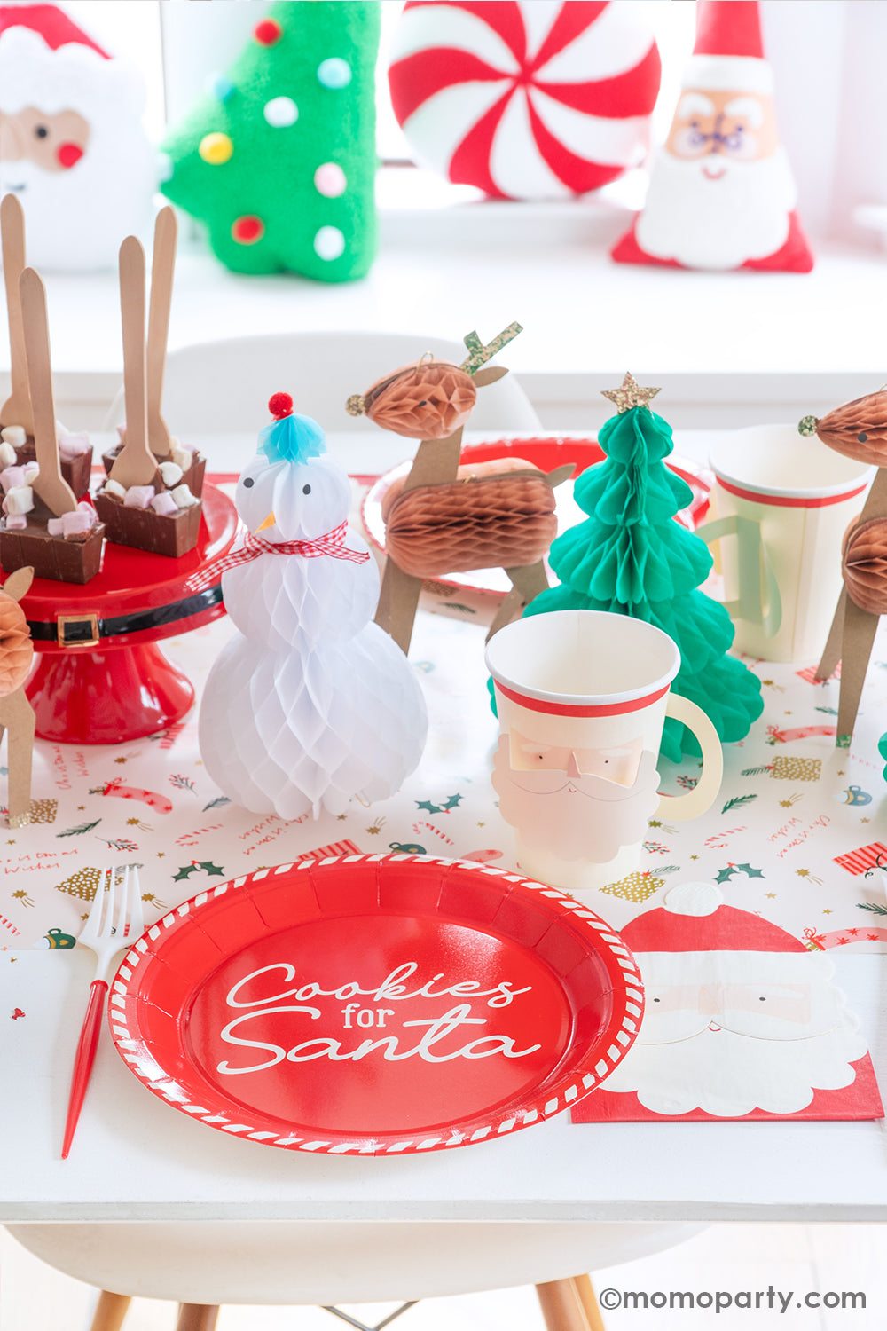 Believe Santa Face Shaped Napkins (Set of 18)