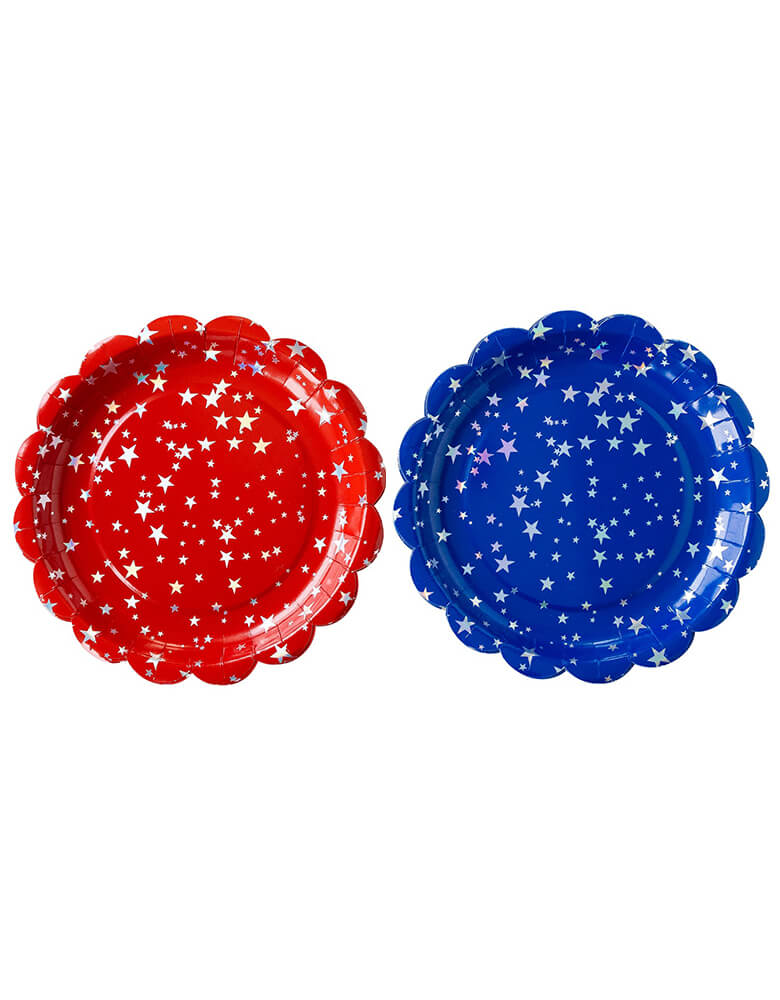ROC941 - RED/BLUE SPARKLERS SCALLOP PLATE SET by My Mind's Eye.Featuring a fabulously festive scatter star pattern with holographic accents on both blue and red backgrounds, these dinner sized paper plates make a patriotic statement that will bring your loved ones around the table to enjoy backyard cookout favorites!