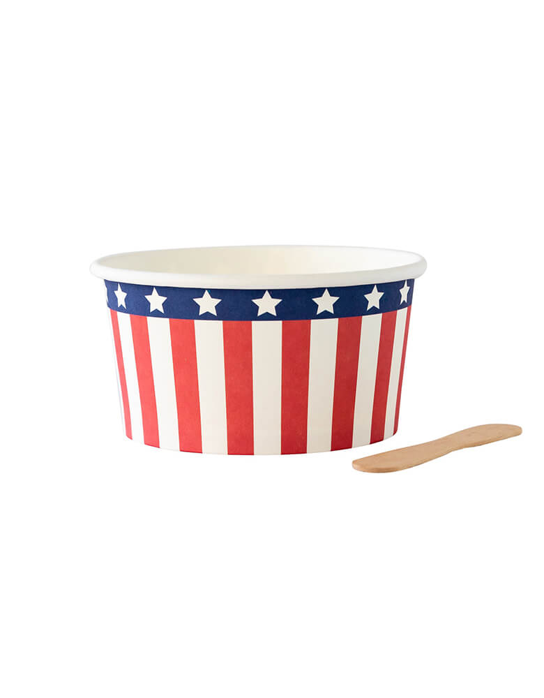 Momo Party's SSP917 - STARS AND STRIPES ICE CREAM BOWLS by My Mind's Eye. Featuring stars and stripes these treat cups are a festive addition to your summer celebrations from Memorial Day to the Fourth of July, and are sure to have your guests saying "hooray for the stars and stripes" with these red, white and blue party cups!