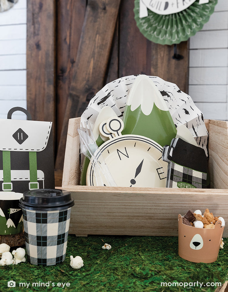 Adventure Mountain Shaped Plates (Set of 8)