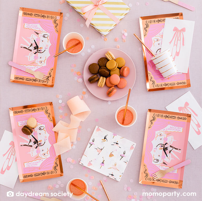 Pirouette Large Plates (Set of 8)