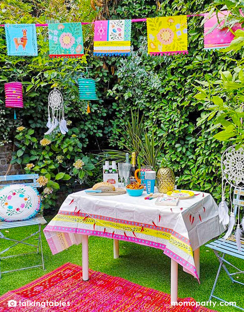 Boho Paper Table Cover