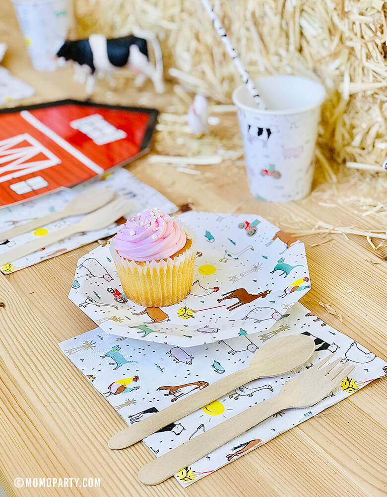 On The Farm Cups (Set of 8)