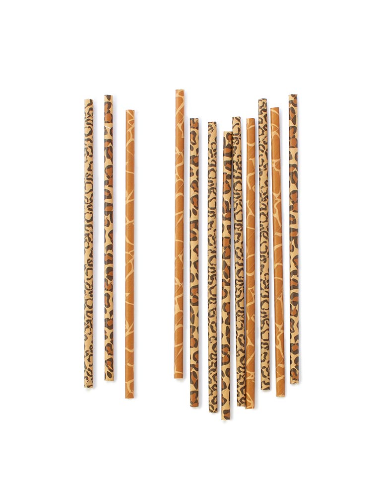 eco-friendly animal print design paper straws mixed with Giraffe, Cheetah and Leopard Pattens  for a  Jungle themed Party, Safari themed Birthday Party or Animal themed party