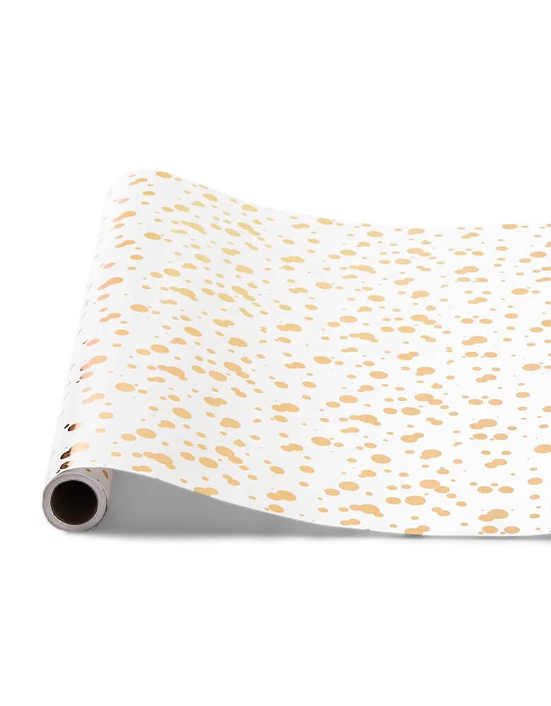 Momo Party's 20 x 25" gold confetti paper table runner by Weddingstar Inc. Printed with a charming, metallic gold confetti over an ivory white backdrop, the paper table runner is the perfect accent for your party tables.