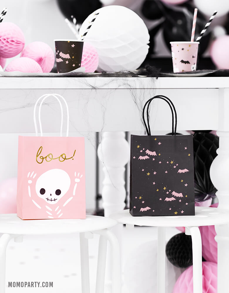 Halloween Bats Black and Pink Party Bags (Set of 6)