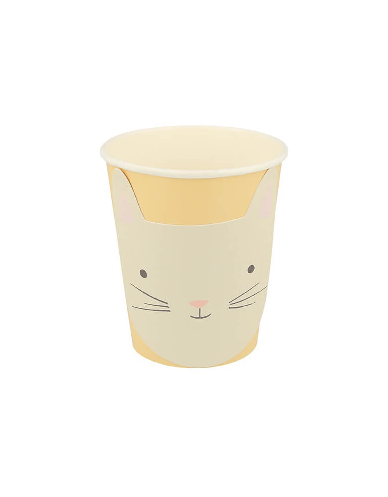 Momo Party's 9 oz kitten party cups by Meri Meri, comes in a set of 8 cups with adorable illustrations of cats in four different pastel colors, they're perfect for kid's cat or kitten themed birthday party.