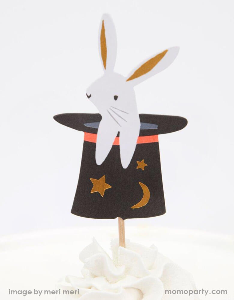 Meri Meri Magic Cupcake Kit, details of rabbits popping out of a hat topper