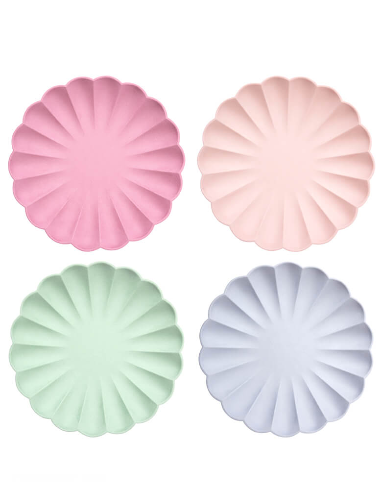 Meri Meri - Multicolor Simply Eco Large Plates in Pale Pink, Pale Mint, Pale Blue, and Deep pink 4 colors. These fabulous reusable plates are perfect for any special celebration, including baby showers, birthday parties and picnics. They are made using bamboo, a naturally renewable resource.