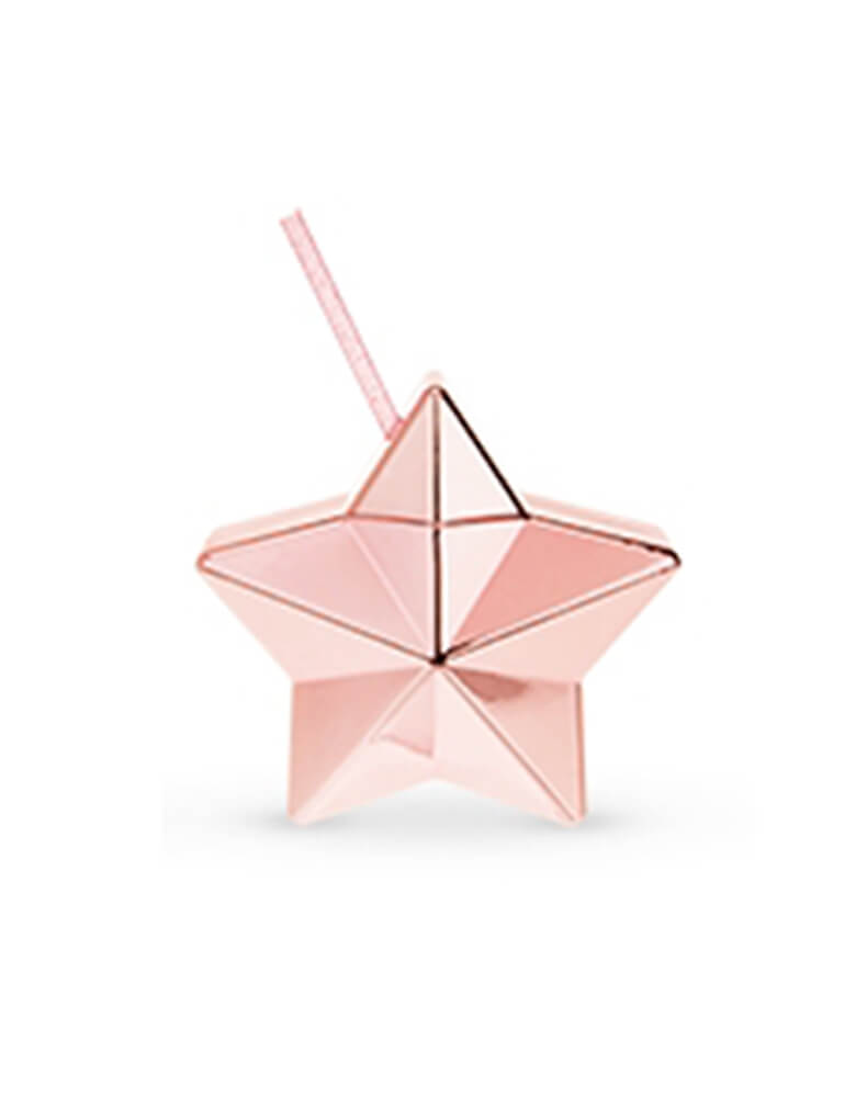 Shiny Star Drink Tumblers in Rose gold by Blush. Includes a reusable straw in pink color. These heavenly star shaped tumblers are perfect for a space, a Twinkle Twinkle Little Star theme party or a New Year's Eve celebration! 