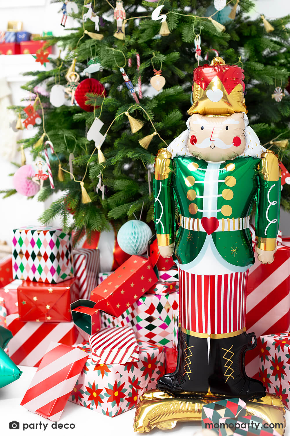 Standing Nutcracker Foil Balloon