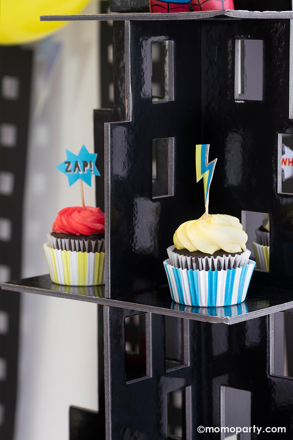 City Skyscraper Cupcake Stand