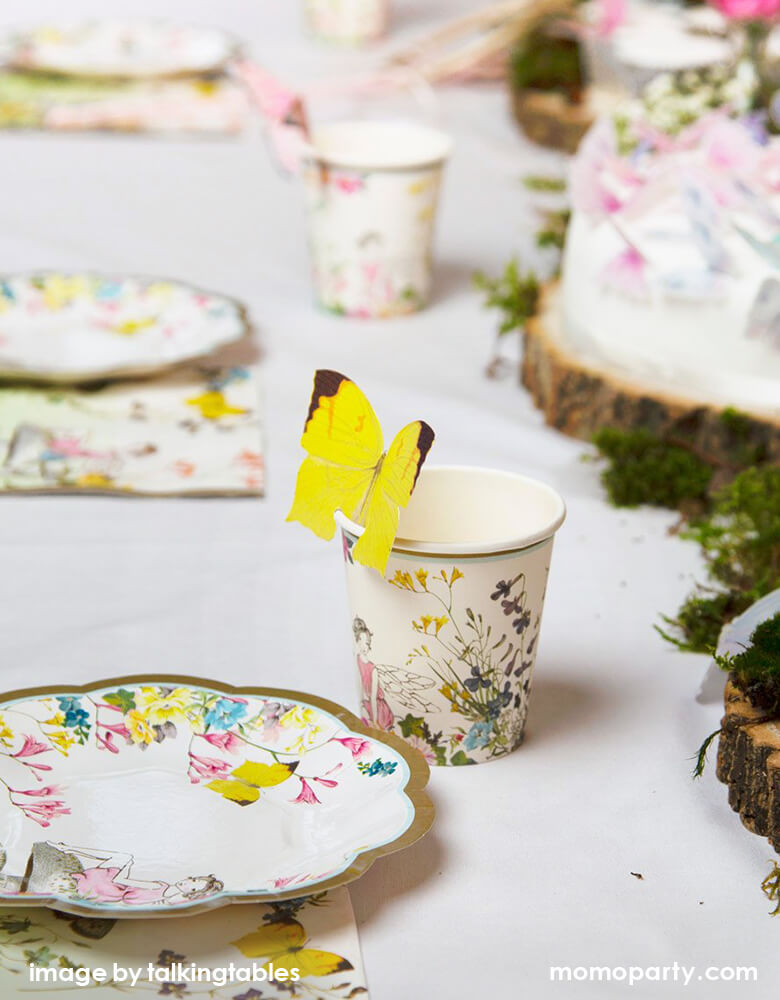 Truly Fairy Scallop Edge Plates (Set of 12)