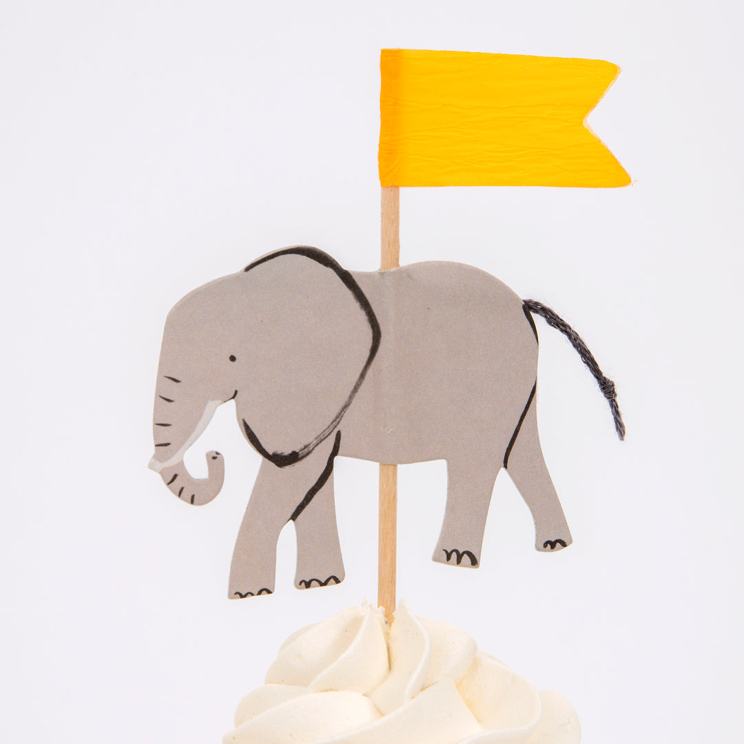 Safari Animals Cupcake Kit (Set of 24)