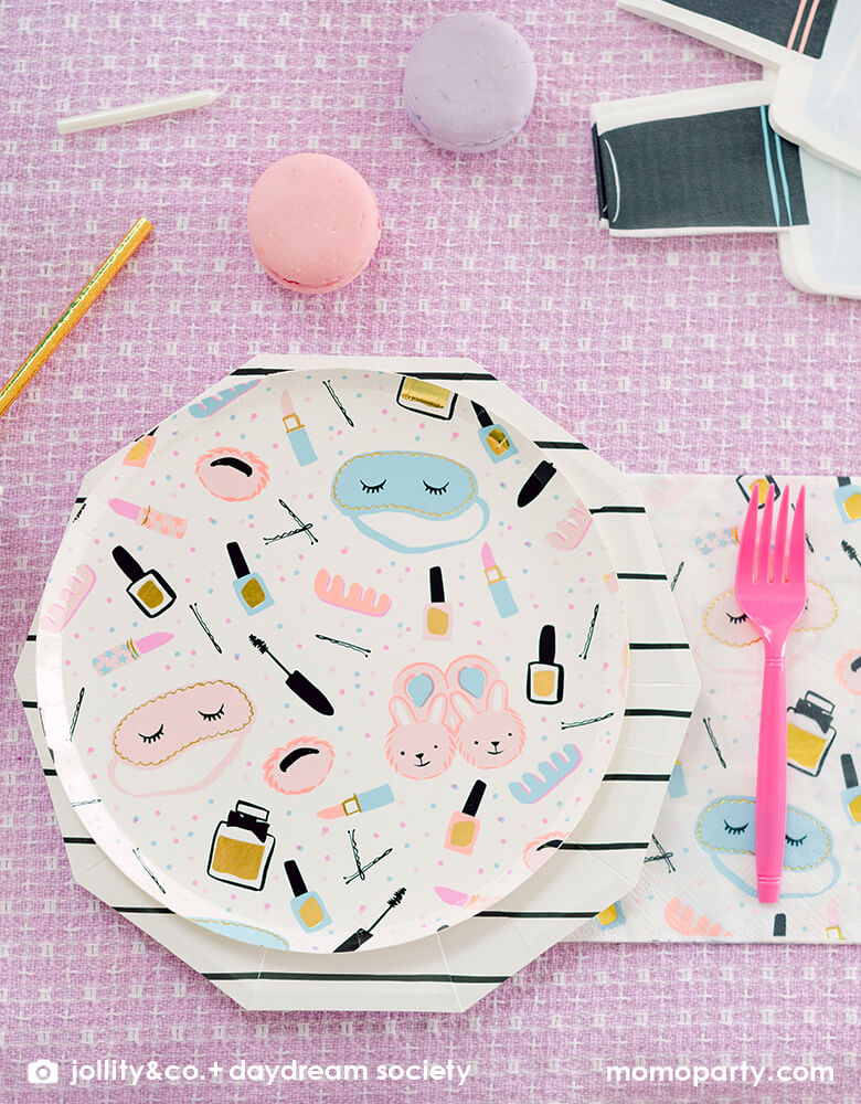 Sweet Dreams Essentials Large Napkins (Set of 16)