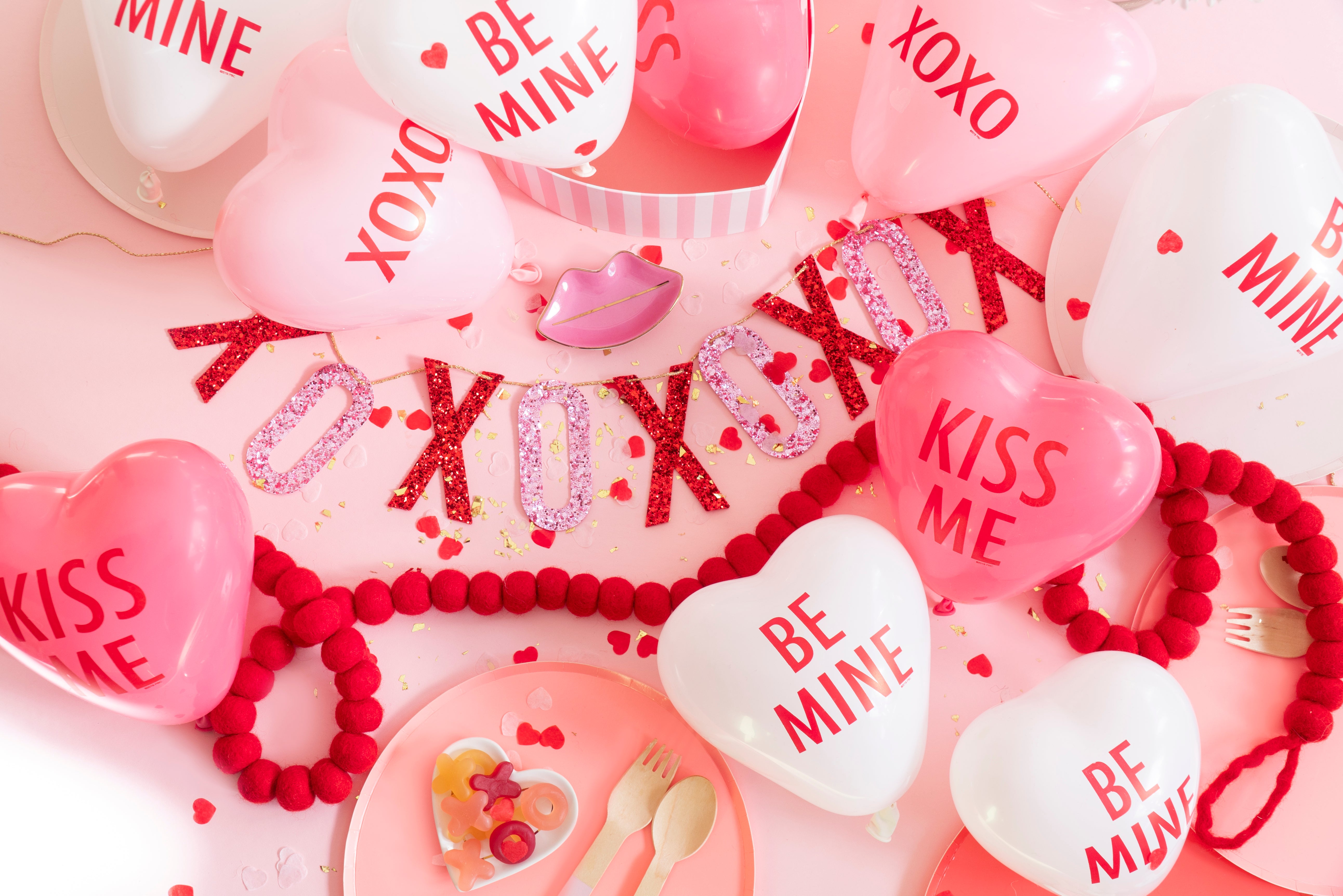 Valentine's Day Decorating Ideas by Momo Party