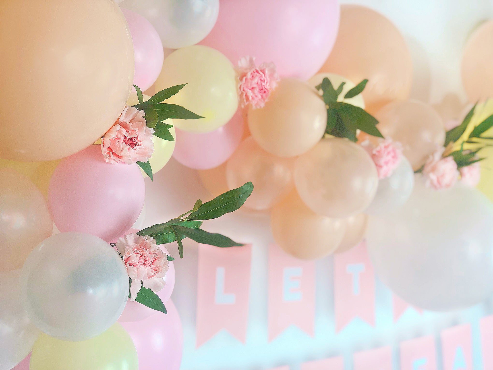 Pretty Floral Balloon Cloud DIY Tips