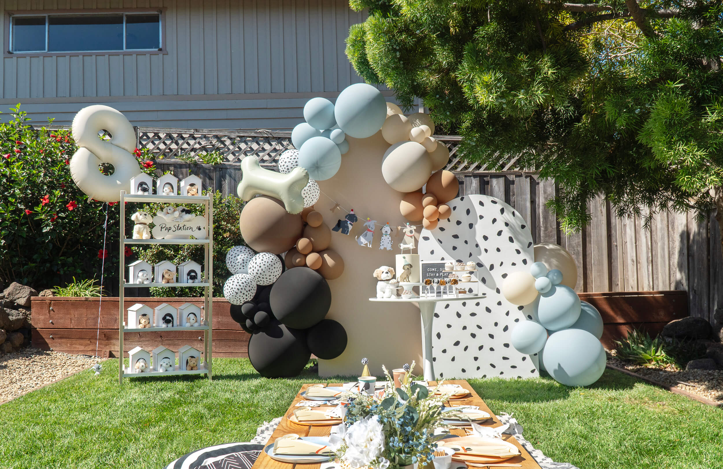 It’s Paw-ty Time! A Doggone Adorable Kid’s Birthday Party
