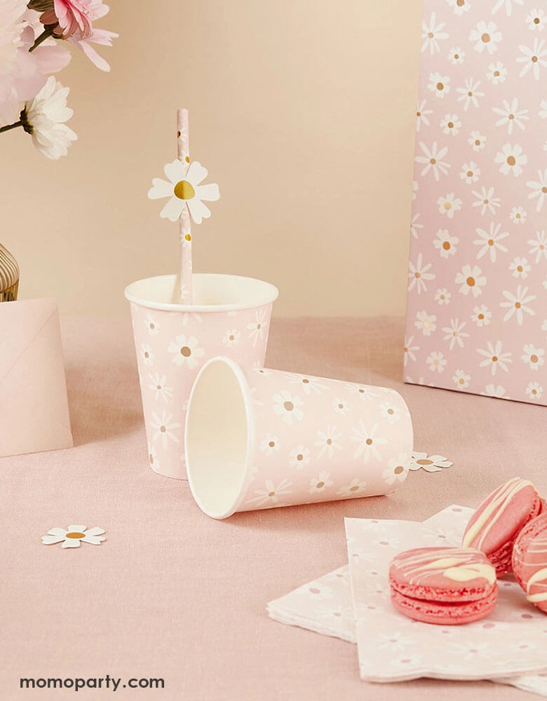 Daisy Paper Cups (Set of 8)