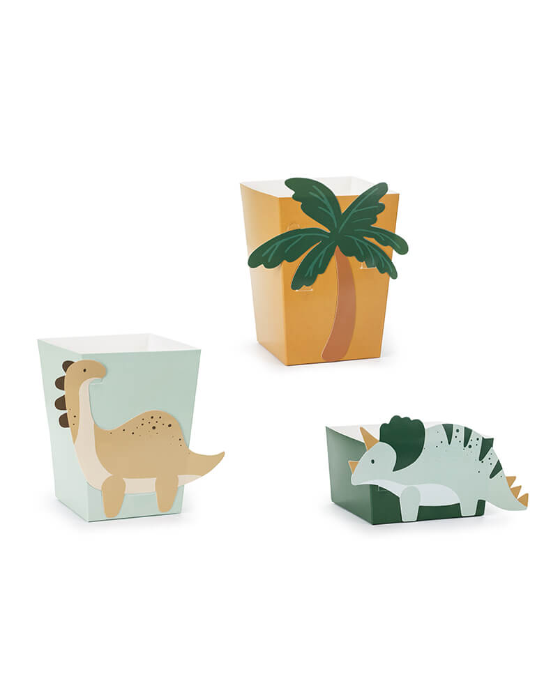 Momo Party's Dinosaur 4 x 4 x 2.1 inches & 3.75 x 3.75 x 4.7 inches Snack Boxes by Party Deco. These adorable boxes are perfect for serving up popcorn, candy, and all your favorite treats. Whether you're hosting a dino-themed birthday party or just need a cute way to store your snacks, these boxes are sure to make a statement!