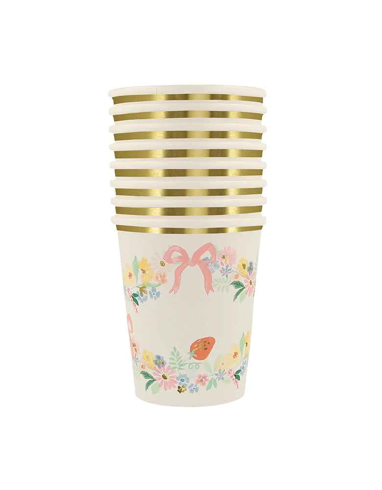 Momo Party's 9oz elegant floral party cups by Meri Meri. Set of 8 cups. The elegant combination of watercolor flowers, strawberries and on-trend bows on these party cups is perfect for garden parties, bridal showers or any celebration where you want a refined effect.