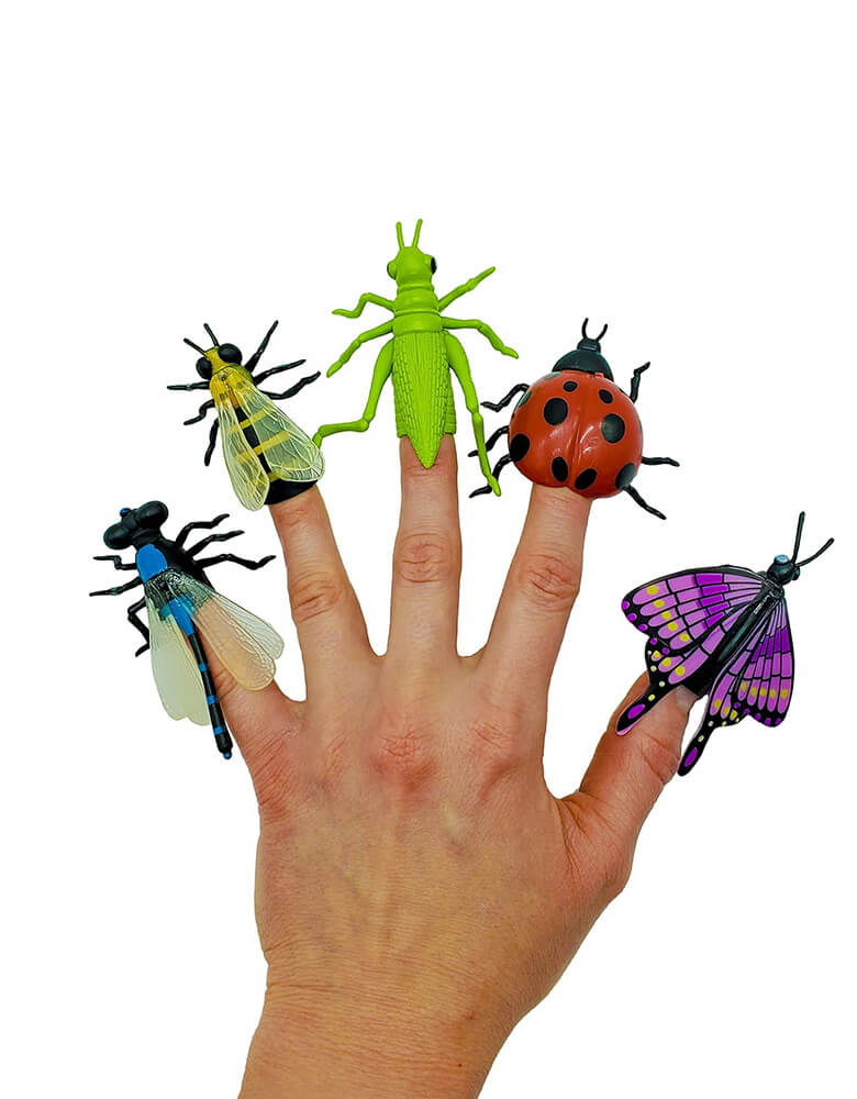 Momo Party's Insect Finger Puppets by Fun Express. Comes in a set of 12 assorted insects including bees, ladybugs, grasshoppers, butterflies and dragonflies. These realistic looking vinyl toys make great learning aids for classrooms, after school groups, science camp and more. Perfect as party favors for a bug themed bash. We also love the idea of using them to decorate the party table or party favor bags!