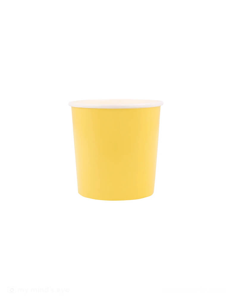 Momo Party's 9oz lemon sherbet yellow tumbler cups by Meri Meri. Comes in a set of 8 paper cups, they're perfect to give a summery, happy feel to any party or dinner with family and friends.