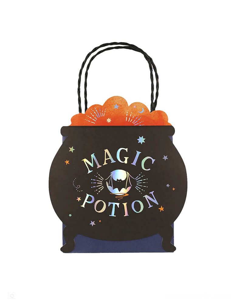 Momo Party's 5" x 5.625" x 3" Making Magic Cauldron Party Bags by Meri Meri. Comes in a set of 8 party paper bags, they are cleverly crafted to look just like magic cauldrons – perfect for wizard and witch parties, Halloween parties, for trick or treating, or whenever you want to add an extraordinary effect to any celebration.