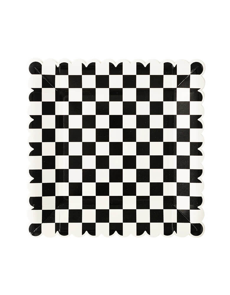 Party More Checkered Paper Plates (Set of 8)