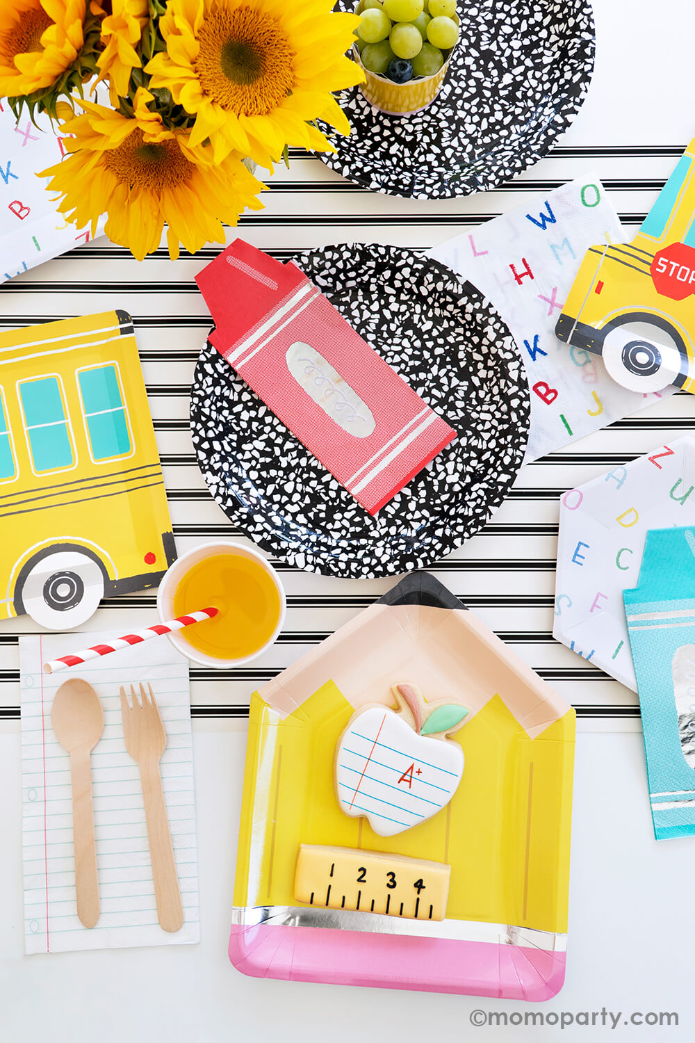 Crayon Napkins (Set of 16)