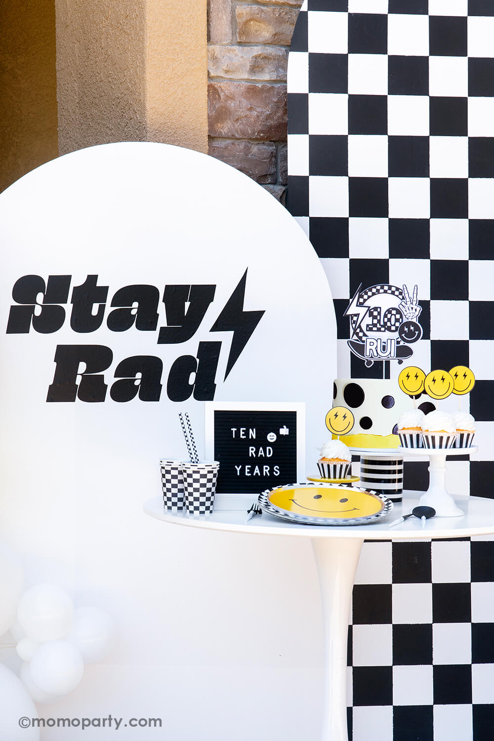 Black Checkerboard Party Straws (Set of 25)