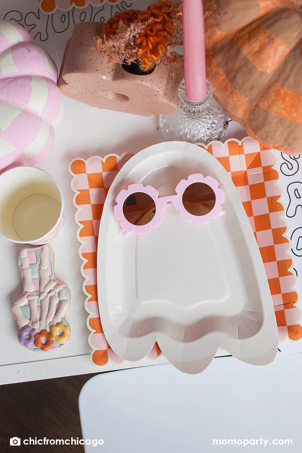 Hey Pumpkin Ghost Shaped Paper Plates (Set of 8)