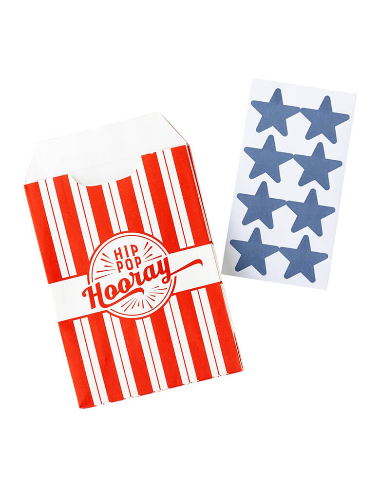 Momo Party's SSP908 - OCCASIONS BY SHAKIRA - STARS AND STRIPES TREAT BAGS by My Mind's Eye. Designed to resemble a vintage popcorn bag, these favor bags will help you step up your treat game at this year's Fourth of July parade