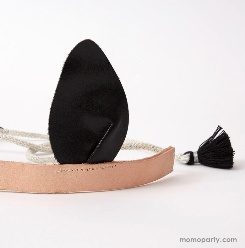 Close up details of Meri Meri - Bat Wings Costume. This fabulous bat dress-up kit, featuring black felt bat wings and a bat ear headband and charming cord tie and tassel detail, is spook-tacular for little ones to glide around in this Halloween