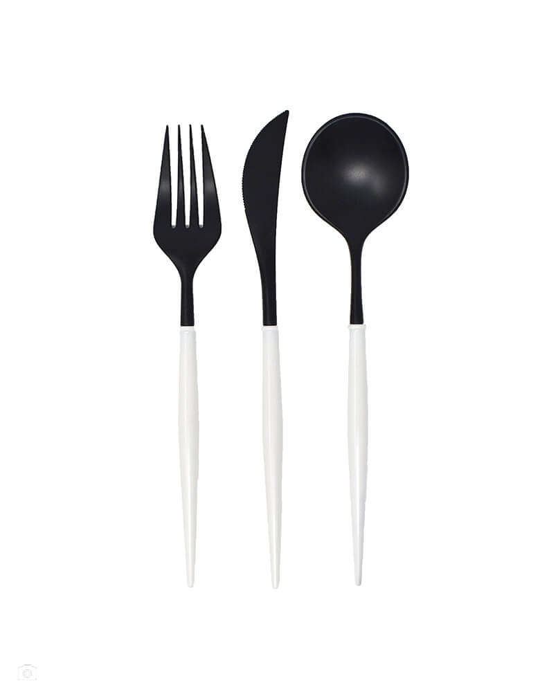 Black and White Cutlery Set by Sophistiplate. Pack of 24 in 3 utensils: 8 forks, 8 knives and 8 spoons. This Reusable, top rack dishwasher safe, disposable plastic cutlery by Sophistiplate is a gorgeous and sleek modern design that elevates any table, place setting, or event. Perfect for Birthday Parties, Date Night, Family Gatherings, Holidays, Parties, BBQ's, Outdoor Entertaining, Kids Parties, and more. 