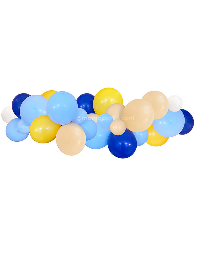 Bluey themed Balloon Cloud Kit By Momo Party. Assorted with 11” (large) & 5” (small) Bluey-themed latex balloons in dark blue, matte blue, blush, goldenrod and white, made in USA