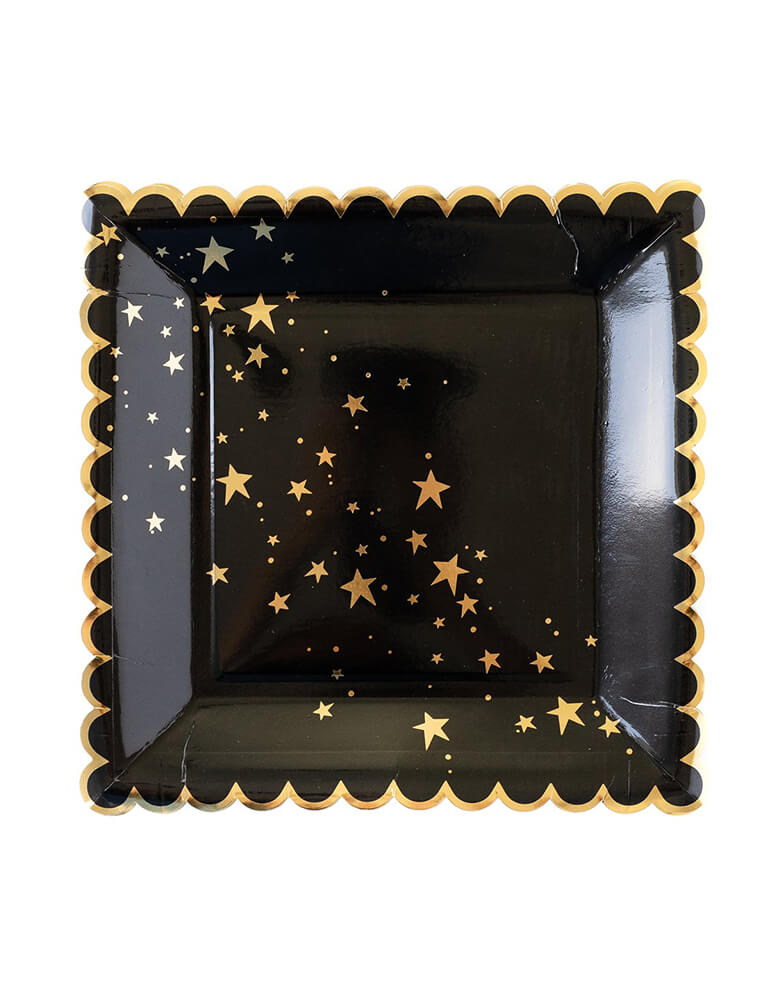 My Mind's Eye - TUX840 - GOLD STARS BLACK SCALLOPED 9" PLATES. These beautiful black paper plates with bright shiny gold foil stars makes an elegant party with easy clean up. From chic girls' night parties or graduation gatherings, to spooky Halloween feasts, these plates will simplify setting the table for your event and tie it all together.