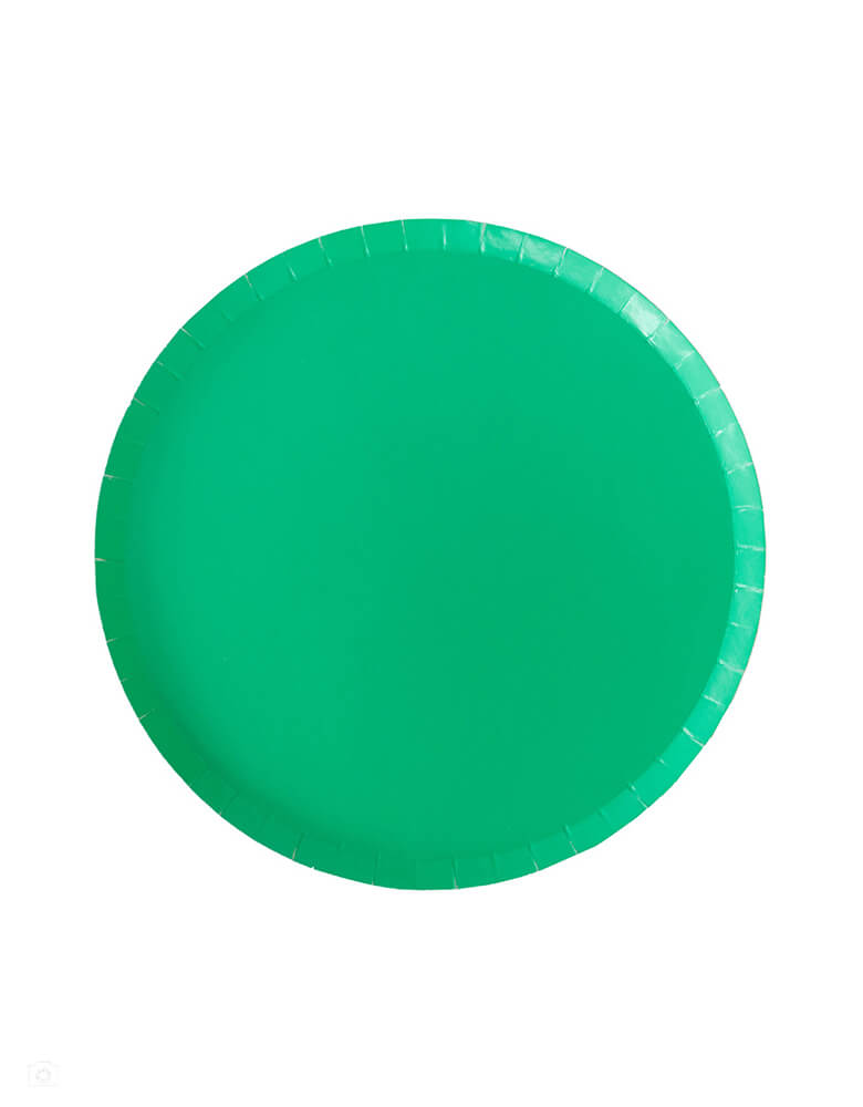 Momo Party's Grass Green Dessert Plates by Jollity & Co. This 8 inches round paper plate in Grass Green color, featuring delicate low profile rim with a flat base, it’s perfect for mix and match for everyday celebration occasions!