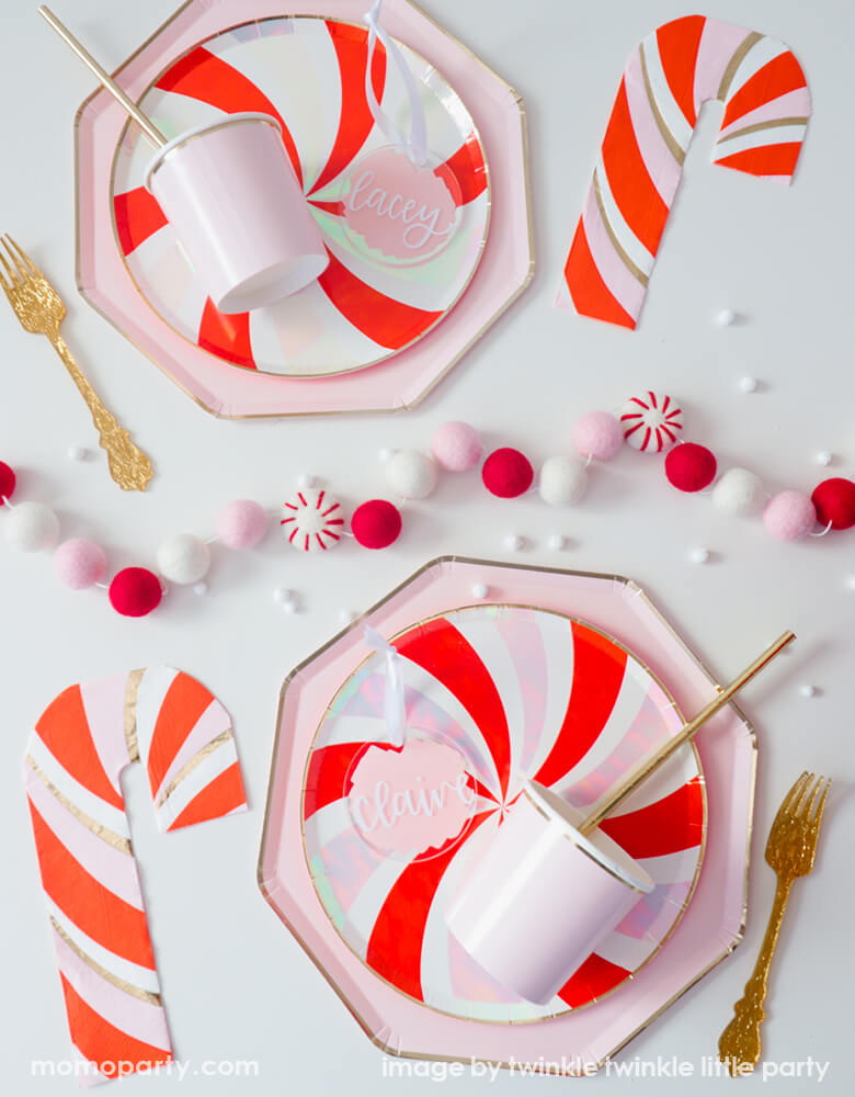 Candy Cane Napkins (Set of 16)