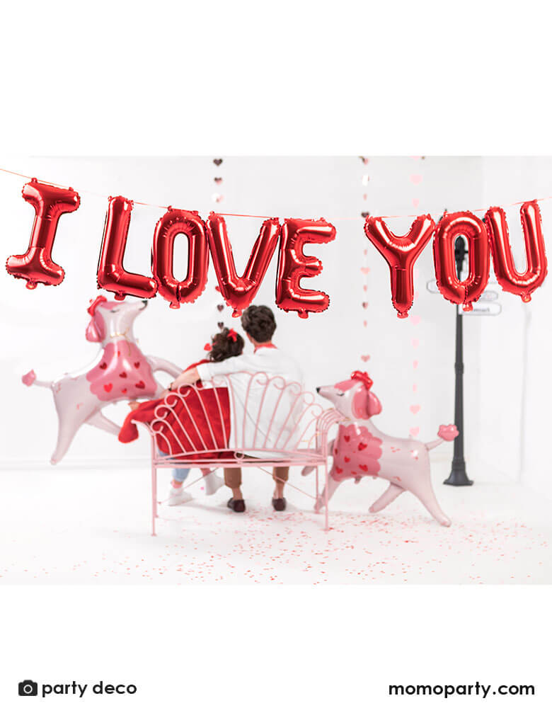 Momo Party's 16" red I Love You foil balloon set by Party deco. Celebrate Valentine's Day with this "I Love You" red mylar balloon set. Perfect For Valentine's Day celebration or a love-themed party! Comes with one straw for easy air-filled inflation.