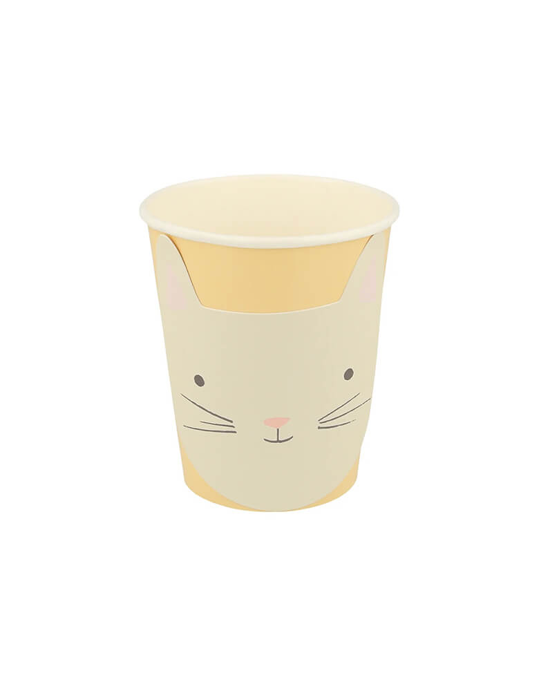 Momo Party's 9 oz kitten party cups by Meri Meri, comes in a set of 8 cups with adorable illustrations of cats in four different pastel colors, they're perfect for kid's cat or kitten themed birthday party.