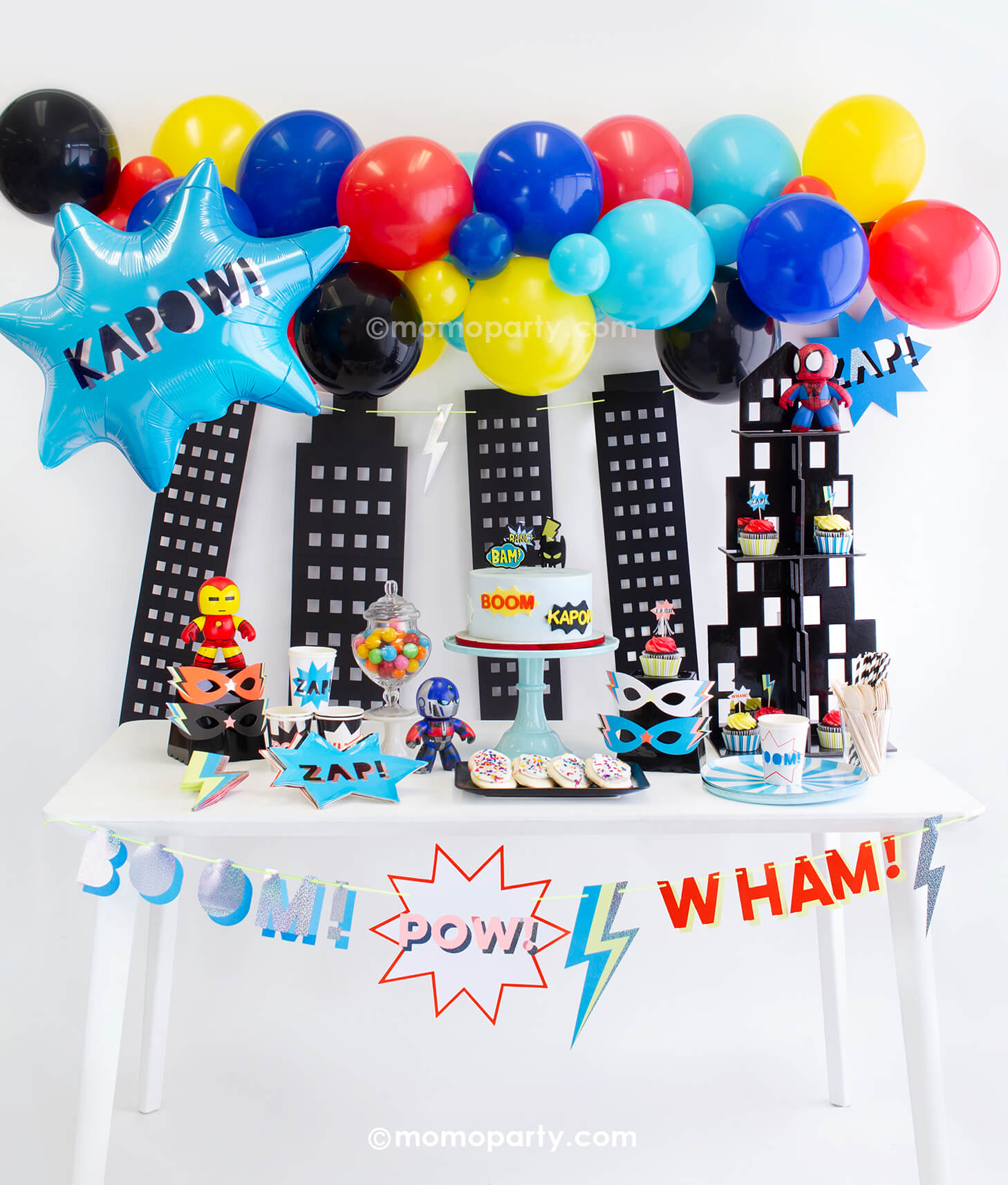 City Skyscraper Cupcake Stand