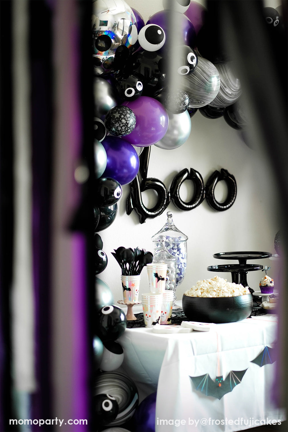 “Boo” Script Foil Mylar Balloon
