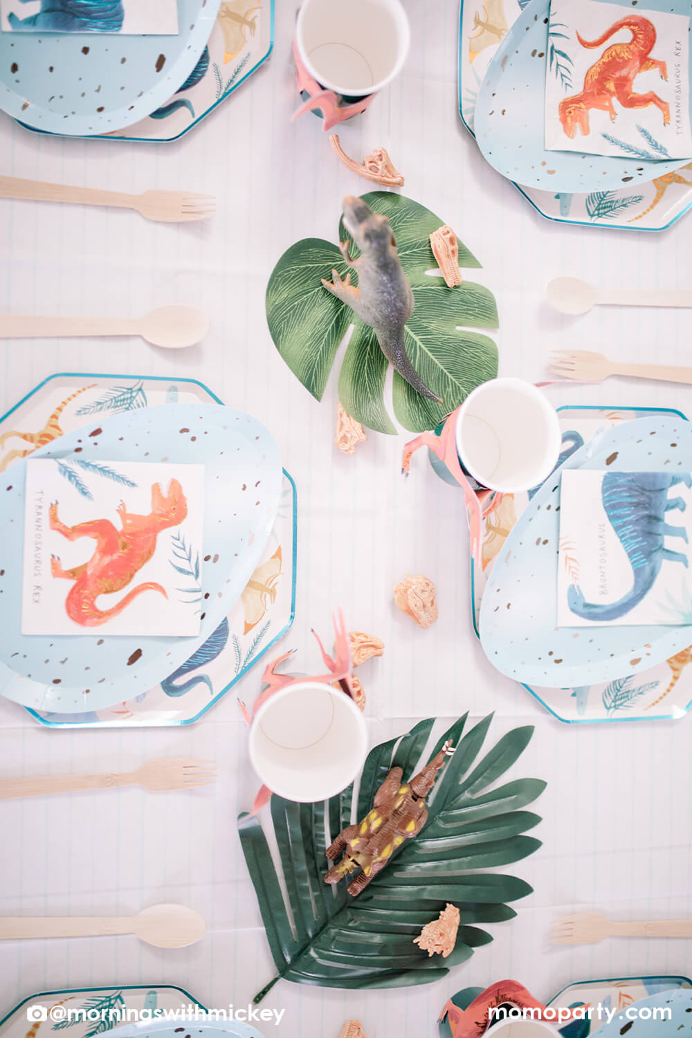 Dinosaur Kingdom Dinner Plates (Set of 8)